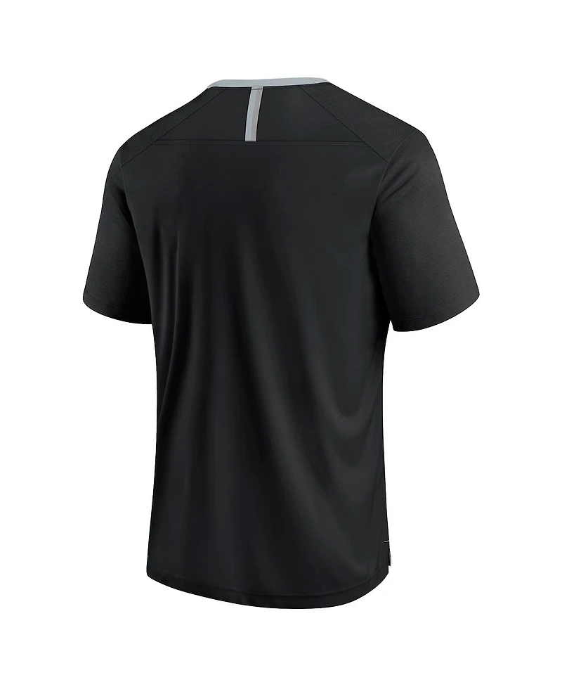 Fanatics Men's Black Las Vegas Raiders Defender Fade Slant T-Shirt