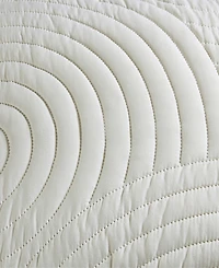 Vcny Home Sands 3-Piece Curved Quilt Set