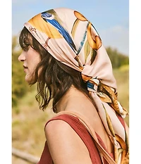 Viscata Square Scarf (Carre)