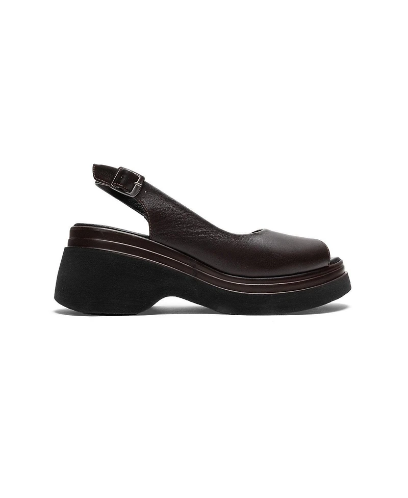Forever & Always Shoes Women's Laure Leather Wedge Sandal