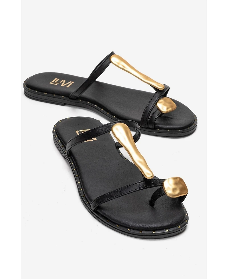 Forever & Always Shoes Women's Tessa Leather Thong Sandals
