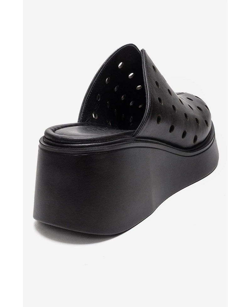 Forever & Always Shoes Women's Nives Leather Wedge Sandal