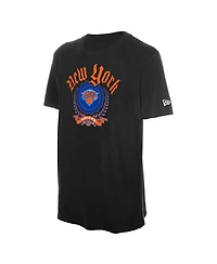 New Era Men's Black York Knicks Gothic Crest T-Shirt