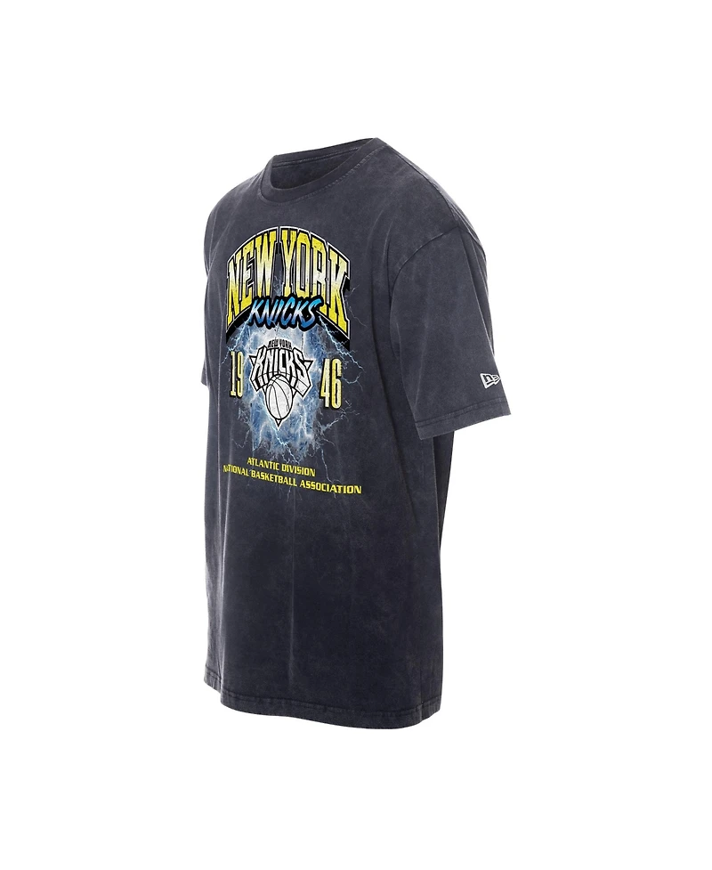 New Era Men's Black York Knicks Lifestyle Capsule Lightning Round Mineral Wash T-Shirt