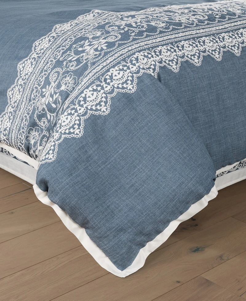 J Queen New York Chantalee Floral 4-Piece Comforter Set