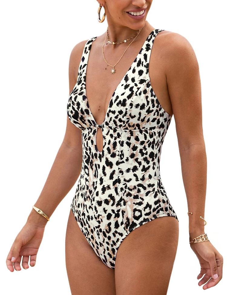 Cupshe Women's Classic One-Piece Swimsuit with Back O-Ring Detail