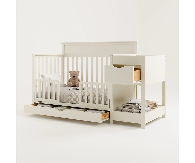 Graco Shiloh Convertible Crib and Changer
