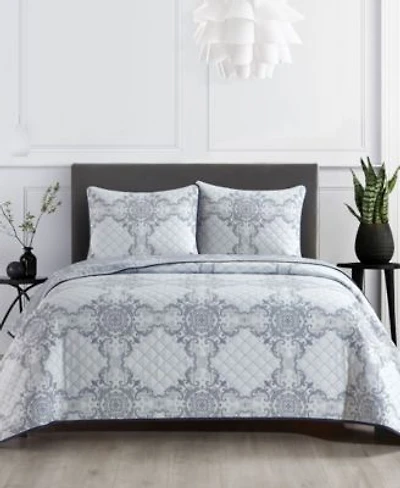 Stratford Park Mara Damask 3 Piece Quilt Sets