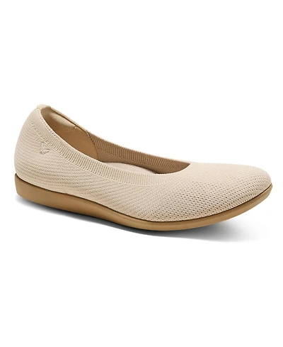 Vivaia Women's Claire Walker Water-Repellent Round-Toe Walking Flats