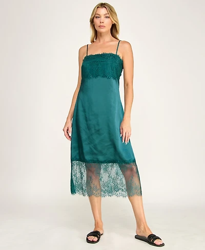 Row A Juniors' Sleeveless Midi Dress