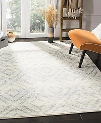 Safavieh Adirondack 131 Ivory and Light Blue 5'1" x 7'6" Area Rug
