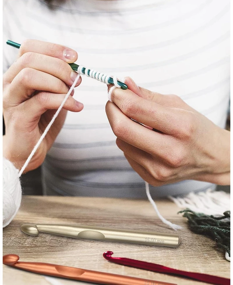 Aeelike Large Crochet Hook Set - Metal Crochet Needles for Thick Yarn - Beginners Big Crochet Set