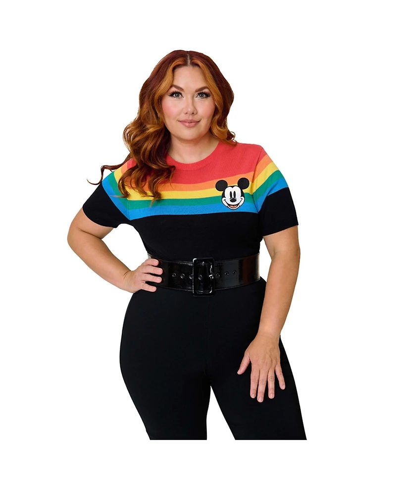 Plus Size Patterned Short Sleeve Sweater