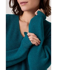 Celtic & Co. Women's Ribbed V-Neck Jumper