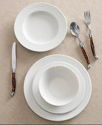 French Home White Wave 16-Piece Dinnerware Set, Service For 4