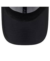 New Era Men's Black Boston Bruins Blackout 39THIRTY Flex Fit Hat