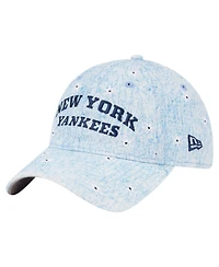 New Era Women's Light Blue New York Yankees Daisy All Over 9TWENTY Adjustable Hat