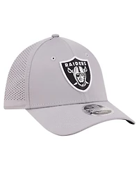 New Era Men's Gray Las Vegas Raiders 39THIRTY M-Crown Flex Fit Hat