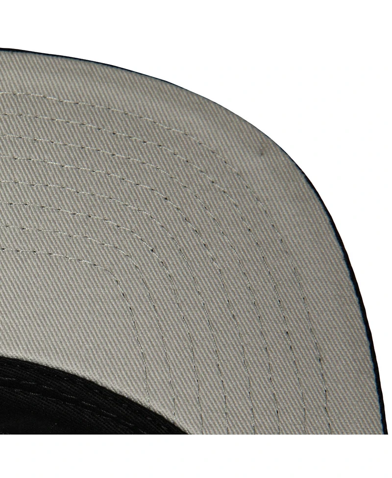 Mitchell & Ness Men's Black La Clippers Core Basic Snapback Hat