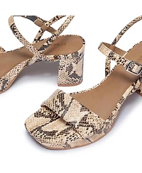 Bernardo Footwear Women's Canto Platform Sandal