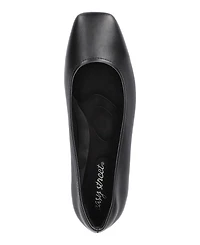 Easy Street Women's Crescent Slip-On Ballet Flats