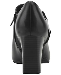 Bandolino Women's Urbiny Stacked Heel Square Toe Booties