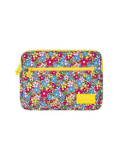 Free laptop case with $120 Marc Jacobs fragrance purchase