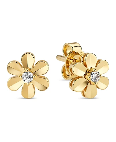 Devata Daisy Flower Stud Earrings in 14K Gold