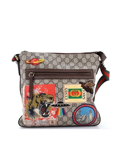 Pre-Owned Gucci Medium Courrier Zip Messenger Gg Coated Canvas with Applique