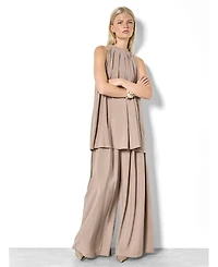 Apricot Women's Pleat Detail Super Wide Trouser