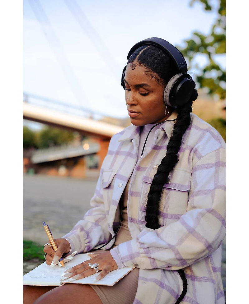 beyerdynamic Dt 700 Pro X Closed-Back Studio Headphones, Stellar.45 Driver, 48 Ohm, Wired for Recording and Monitoring