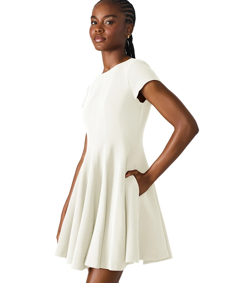 Steve Madden Women's Boat Neck Short Dress
