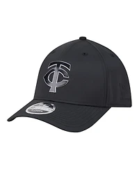 New Era Men's Black Minnesota Twins Metallic 39THIRTY M-Crown Flex Hat