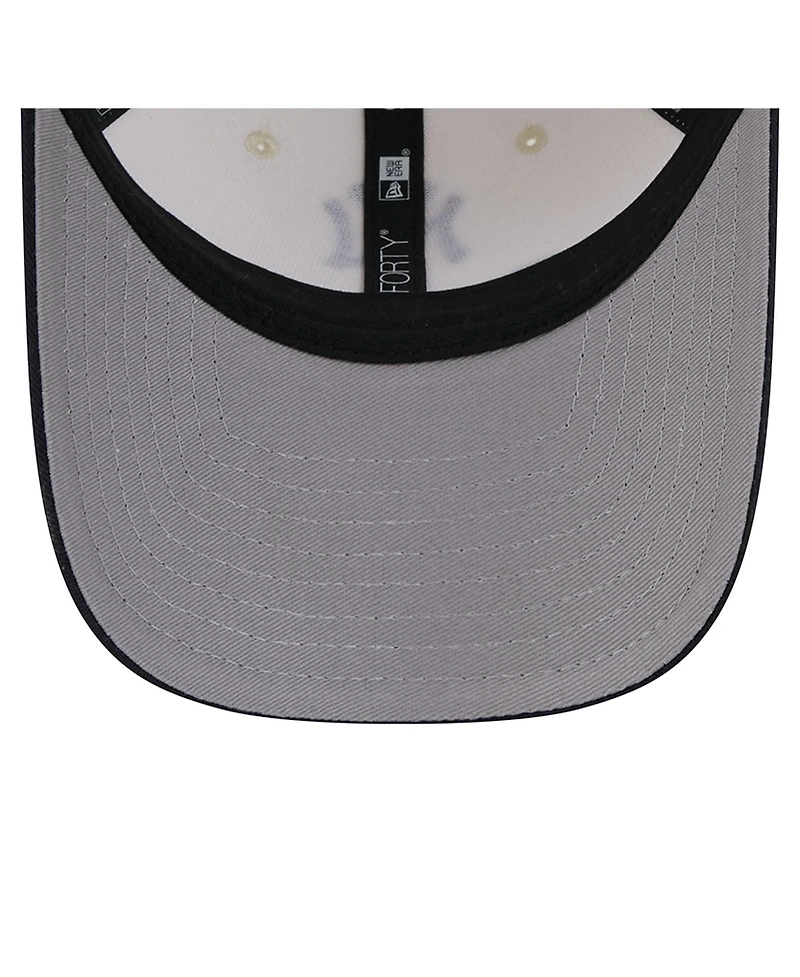 New Era Women's Cream/Navy New York Yankees Primary 9FORTY M-Crown Adjustable Hat