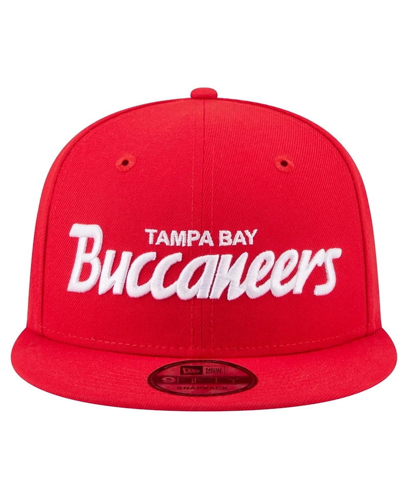 New Era Men's Red Tampa Bay Buccaneers Core Team Script 9FIFTY Snapback Hat