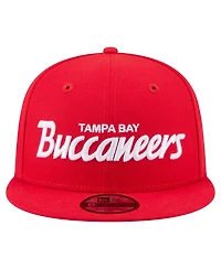 New Era Men's Red Tampa Bay Buccaneers Core Team Script 9FIFTY Snapback Hat