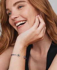 Kendra Scott Imitation Pearl Leanne Cuff Bracelet