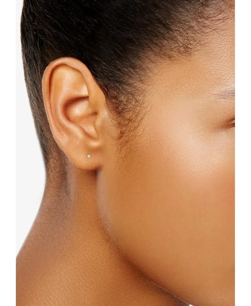 Round-Cut Diamond Accent Stud Earrings in 10k Gold