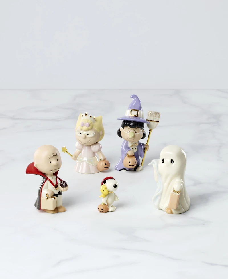 Lenox Peanuts Tricks and Treats 5-Piece Figurine Set