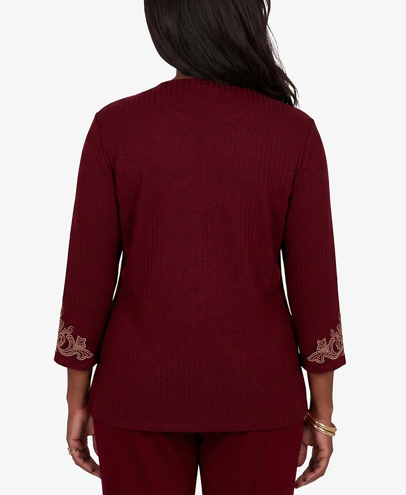Alfred Dunner Petite 3/4-Sleeve Crewneck Side-Slit Top