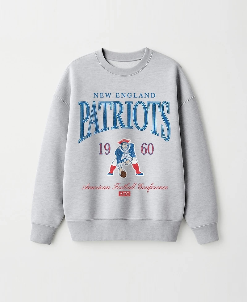 Gameday Couture Women's New England Patriots Instant Classic Oversized Dropped-Shoulder Pullover Sweatshirt