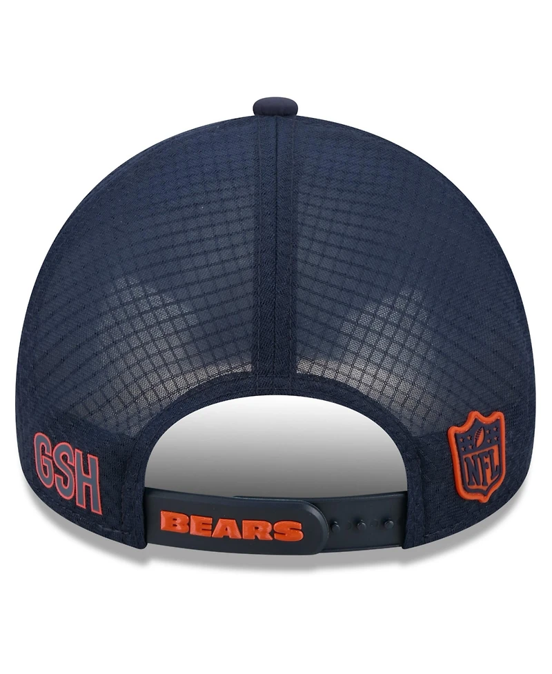 New Era Men's Navy Chicago Bears 2026 Sideline Apex 9FORTY Adjustable Trucker Hat