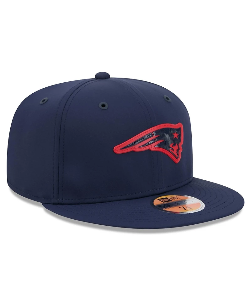 New Era Men's Navy England Patriots 2026 Sideline 59FIFTY Fitted Hat