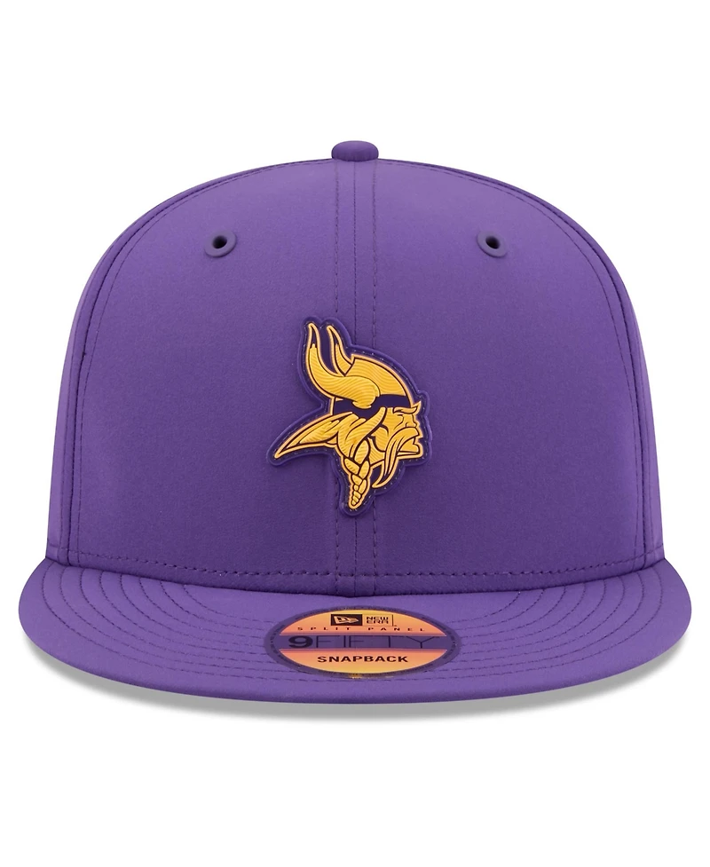 New Era Men's Minnesota Vikings 2026 Sideline 9FIFTY Snapback Hat