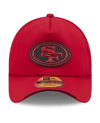 New Era Men's Scarlet San Francisco 49ers 2026 Sideline Apex 9FORTY Adjustable Trucker Hat