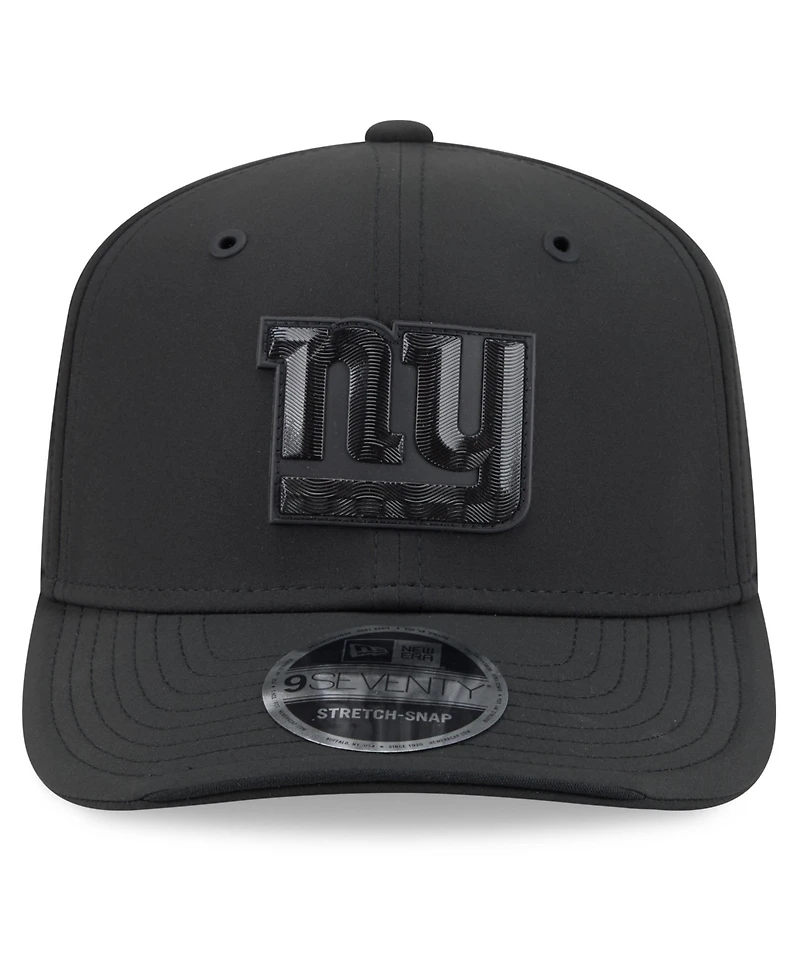 New Era Men's Black New York Giants 2026 Sideline 9SEVENTY Adjustable Hat