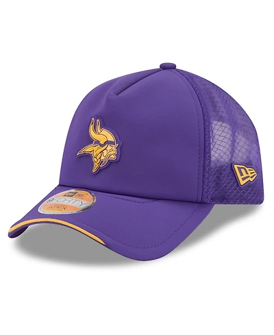 New Era Men's Purple Minnesota Vikings 2026 Sideline Apex 9FORTY Adjustable Trucker Hat