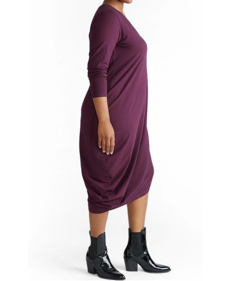 Universal Standard Plus Geneva Long-Sleeve V-Neck Midi Dress