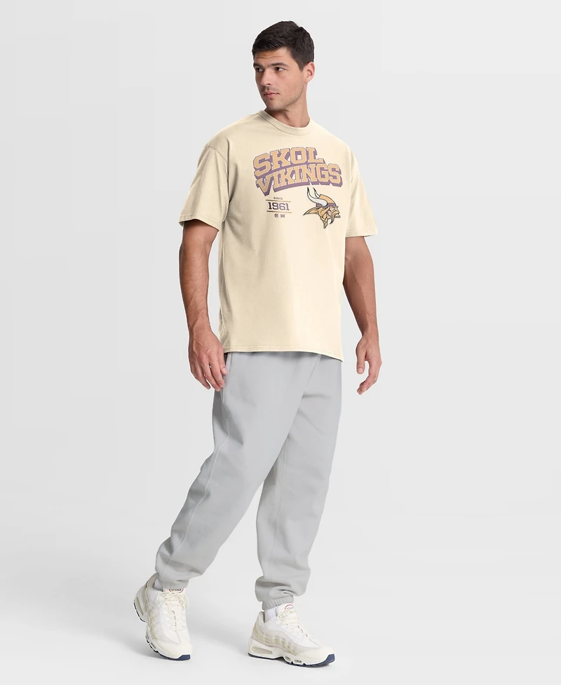 Nike Men's Minnesota Vikings Max90 Vintage Graphic T-Shirt