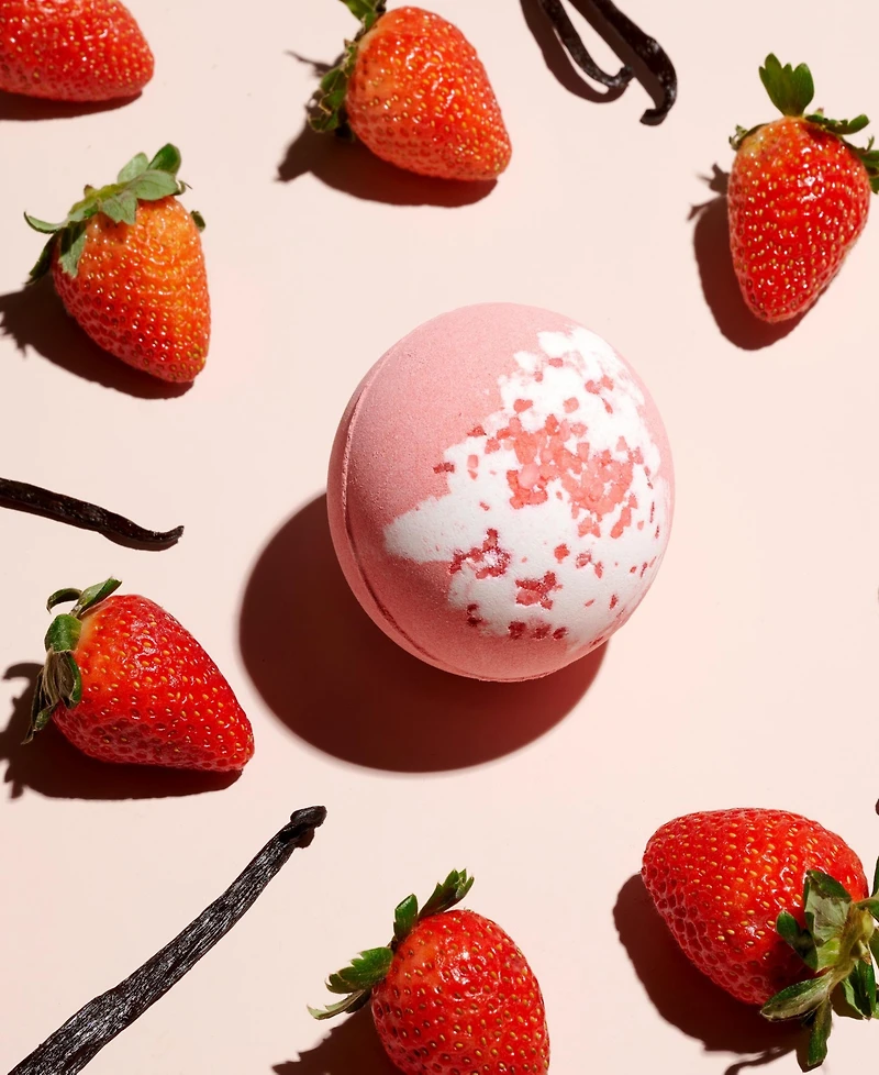 Lovery 3piece Hand Decorated Bath Bombs in Coffee, Strawberry and Ice Cream Scent